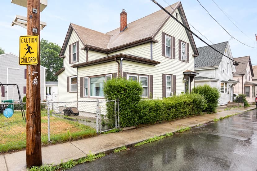 27 Houston PL, Lynn,MA - Image 2